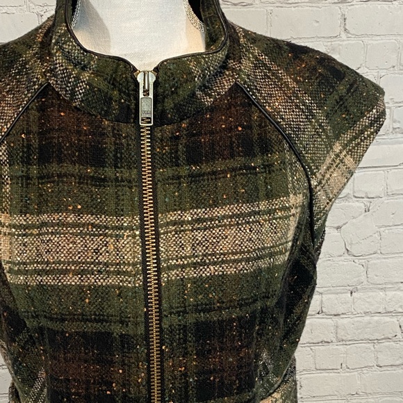 CABI Plaid Wool Blend Vest - Picture 2 of 5